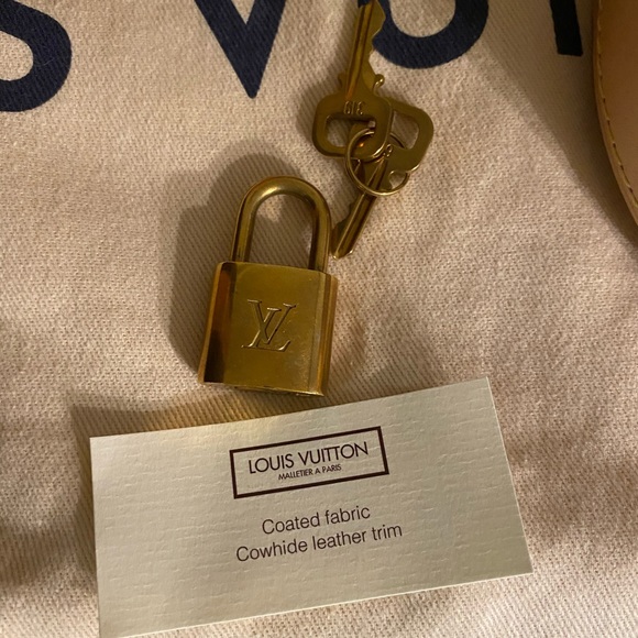 🤎SOLD Louis Vuitton Keepall Bandouliere 45🤎 - Picture 11 of 15